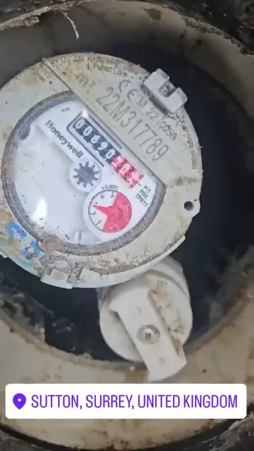Mains water leak detection video poster in Sutton