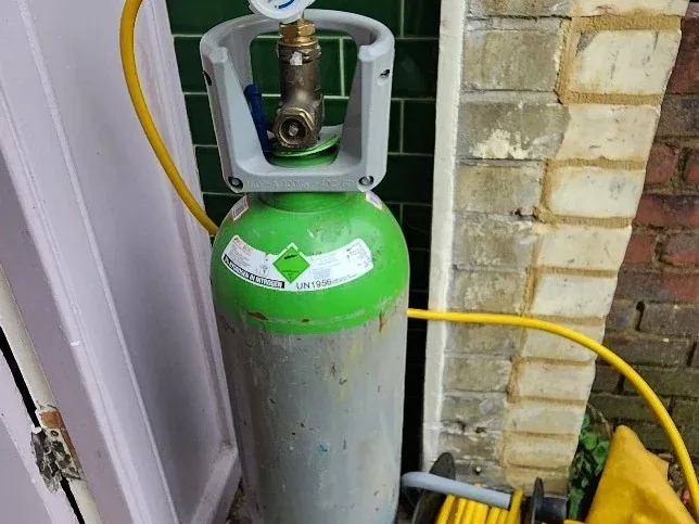 Mains water leak detection in South Woodford project image 16