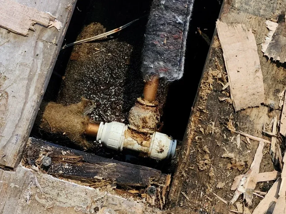 Central heating leak detection in Camberley project image 18